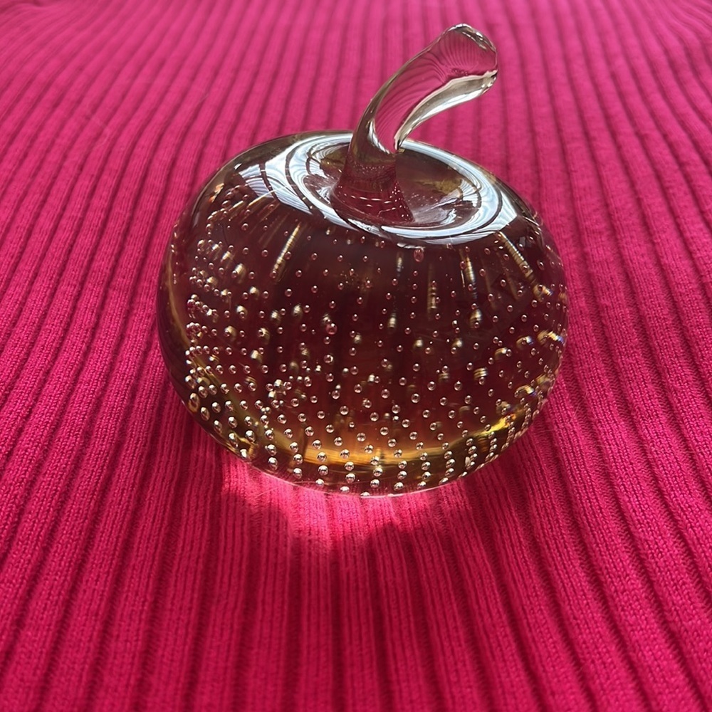 PAPER WEIGHT Bullicanti Hand Blown Apple Art Glass with Controlled Bubbles